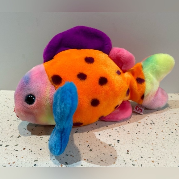 TY "Lips" Beanie Baby Buddies Tie Dye Rainbow Large Plush Fish 1999 Retired - Picture 2 of 9